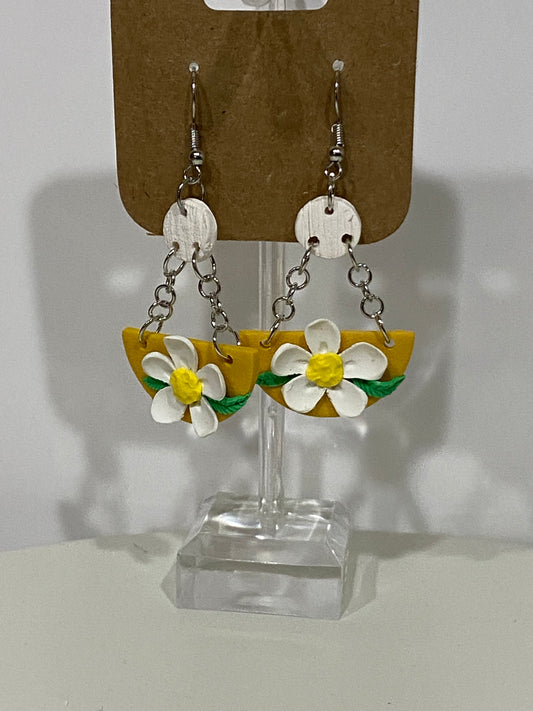 White flower baskets